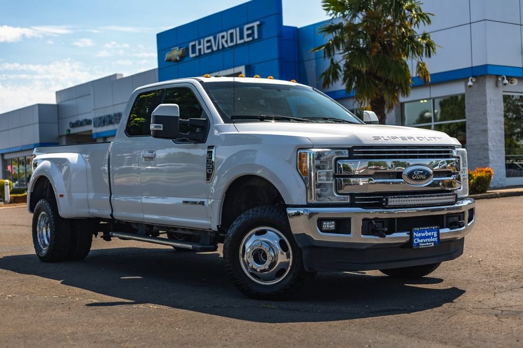 2017 Ford Super Duty F-350 DRW